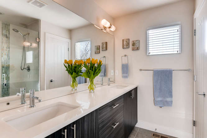 5012 E Thrill Pl Denver CO-small-016-22-2nd Floor Master Bathroom-666x445-72dpi.jpg