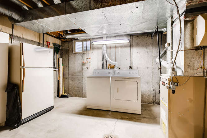 12985 W 20th Ave Golden CO-small-021-23-Lower Level Laundry Room-666x444-72dpi.jpg