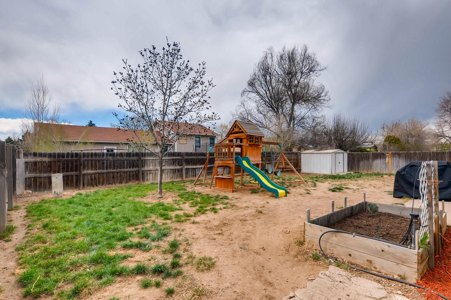 2399 Granby Way Aurora CO-large-025-28-Back Yard-1500x997-72dpi.jpg