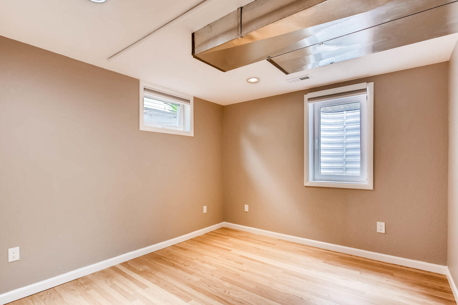 1430 S Jersey Way Denver CO-large-021-20-Lower Level Bedroom-1500x1000-72dpi.jpg