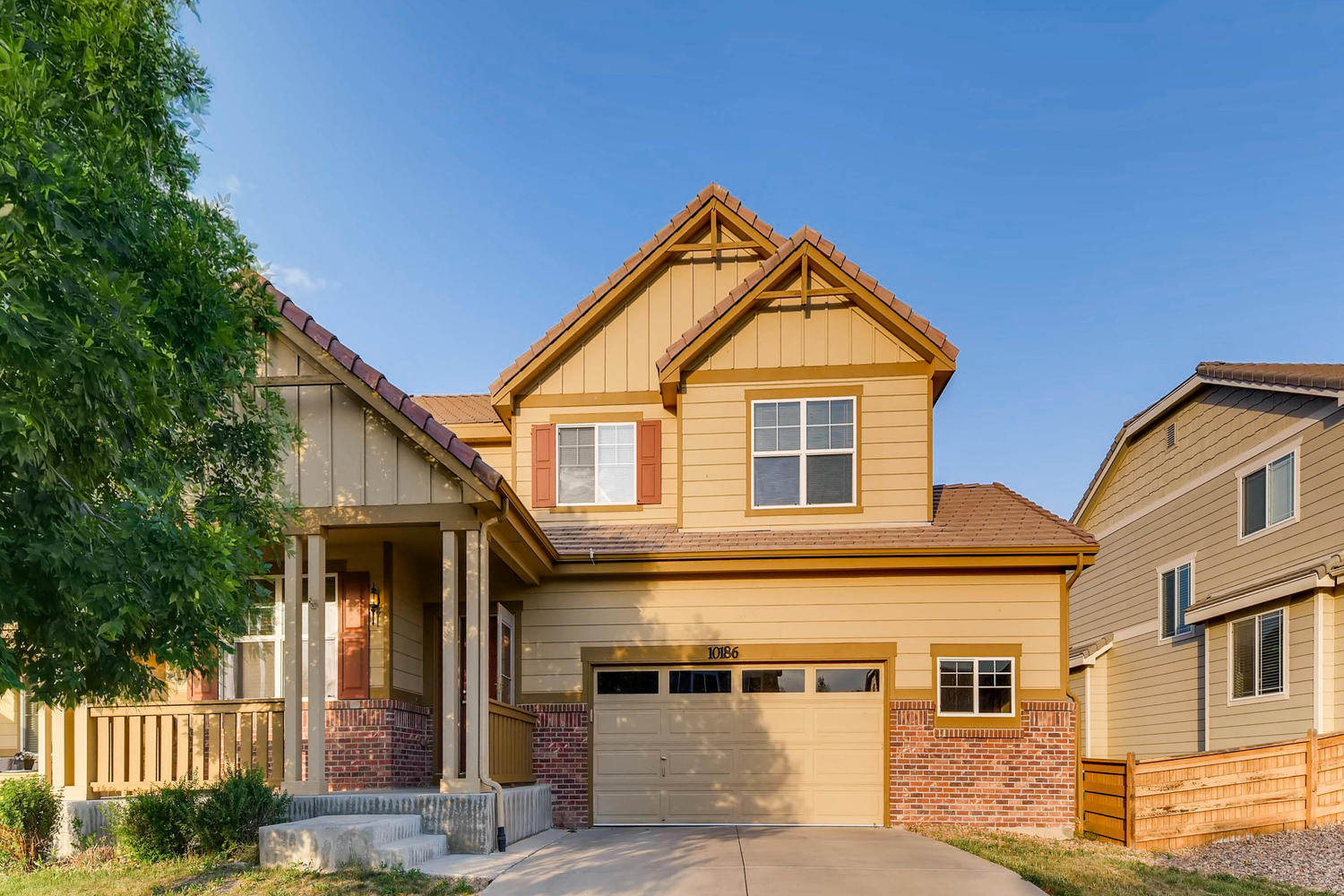 10186 Pitkin Way Commerce City-large-002-2-Exterior Front-1500x1000-72dpi.jpg