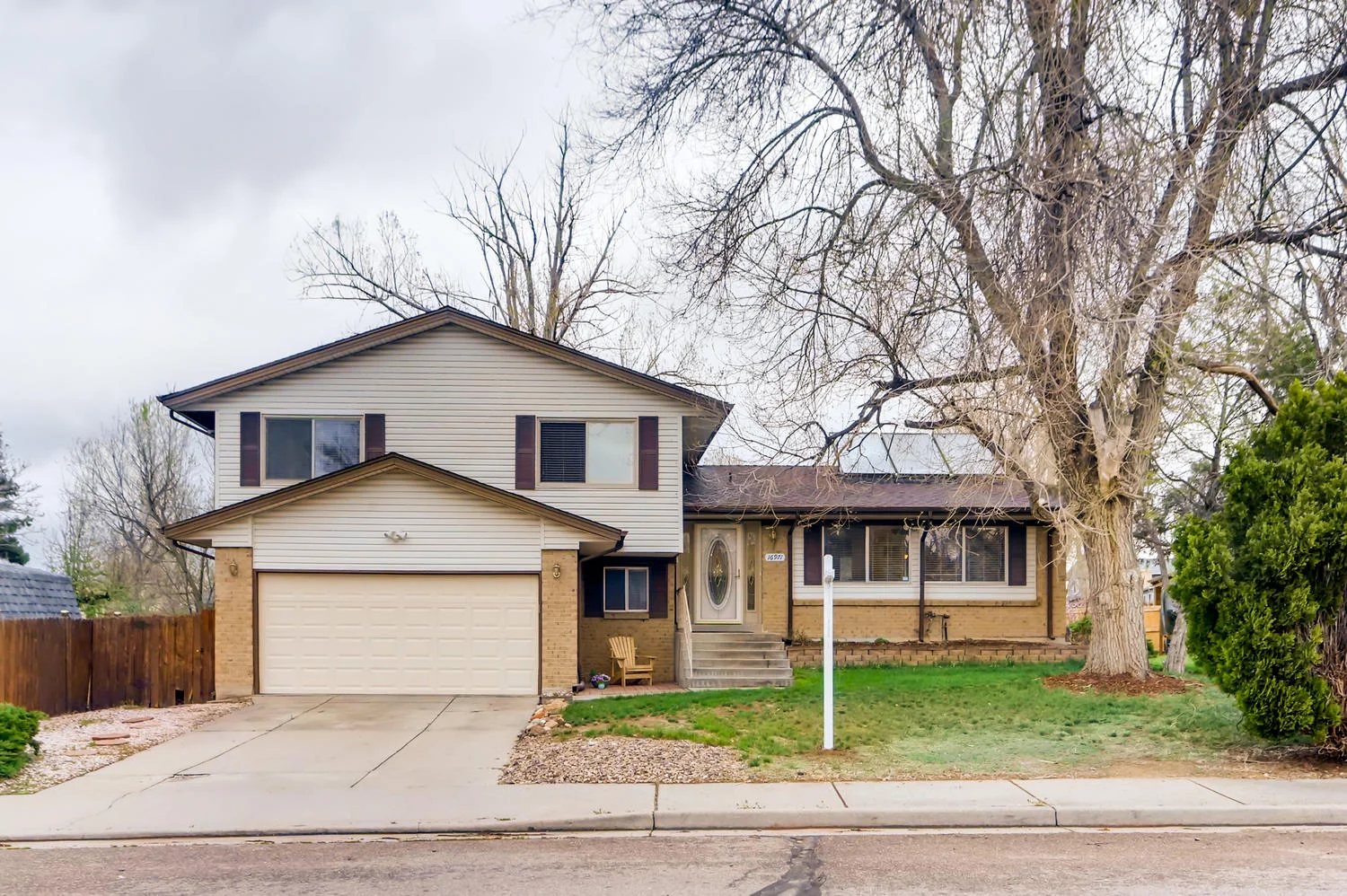 16971 E Bates Ave Aurora CO-large-001-30-Exterior Front-1500x998-72dpi.jpg