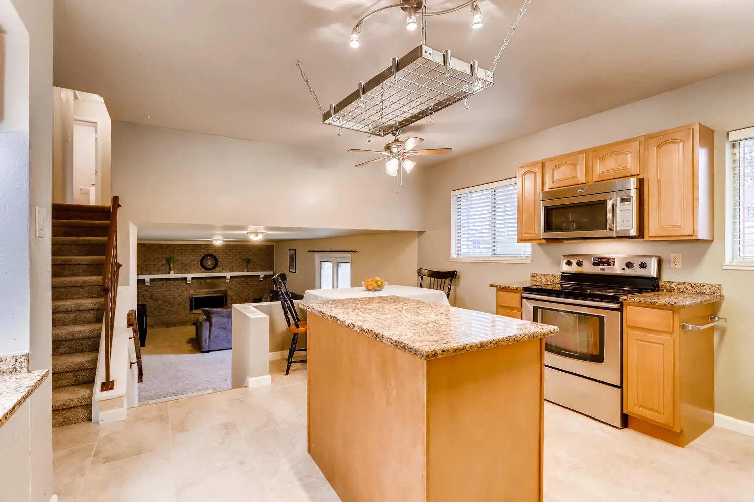 16971 E Bates Ave Aurora CO-large-007-6-Kitchen-1500x998-72dpi.jpg