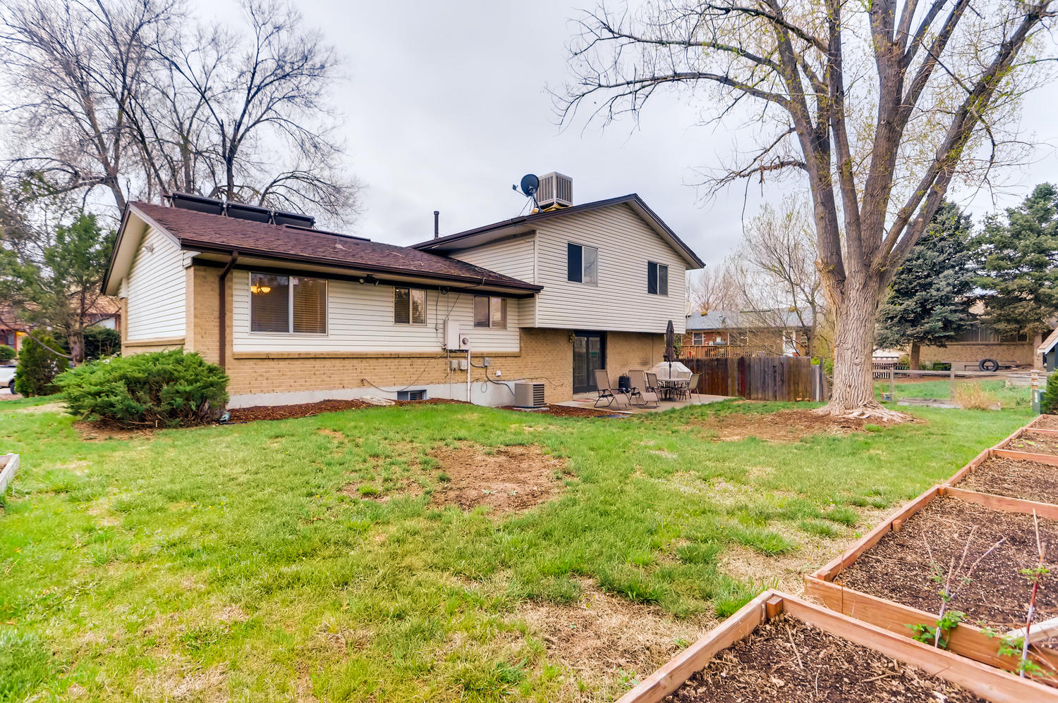 16971 E Bates Ave Aurora CO-large-028-24-Back Yard-1500x998-72dpi.jpg