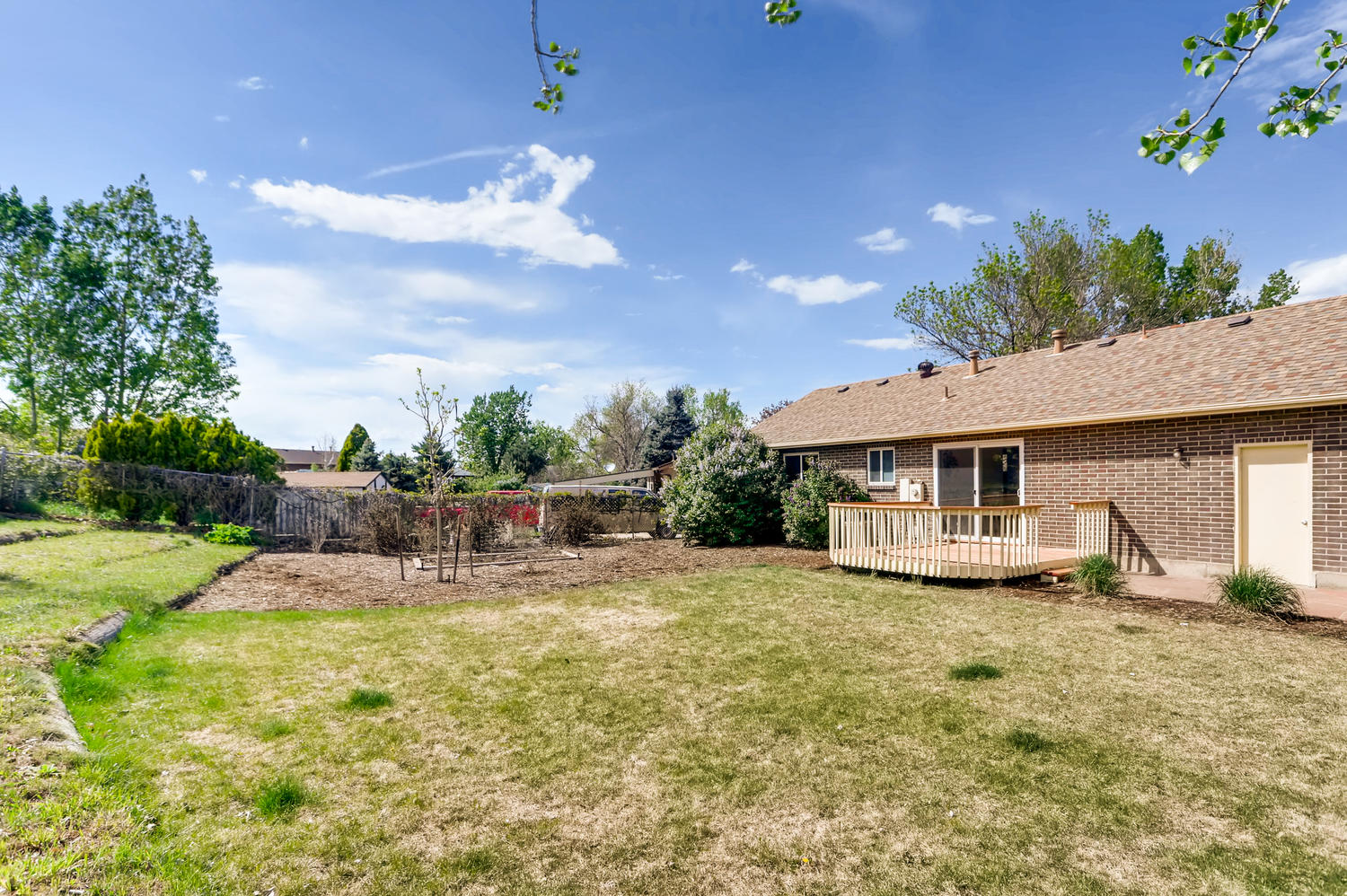 5501 Altura St Denver CO 80239-large-025-10-Back Yard-1500x998-72dpi.jpg