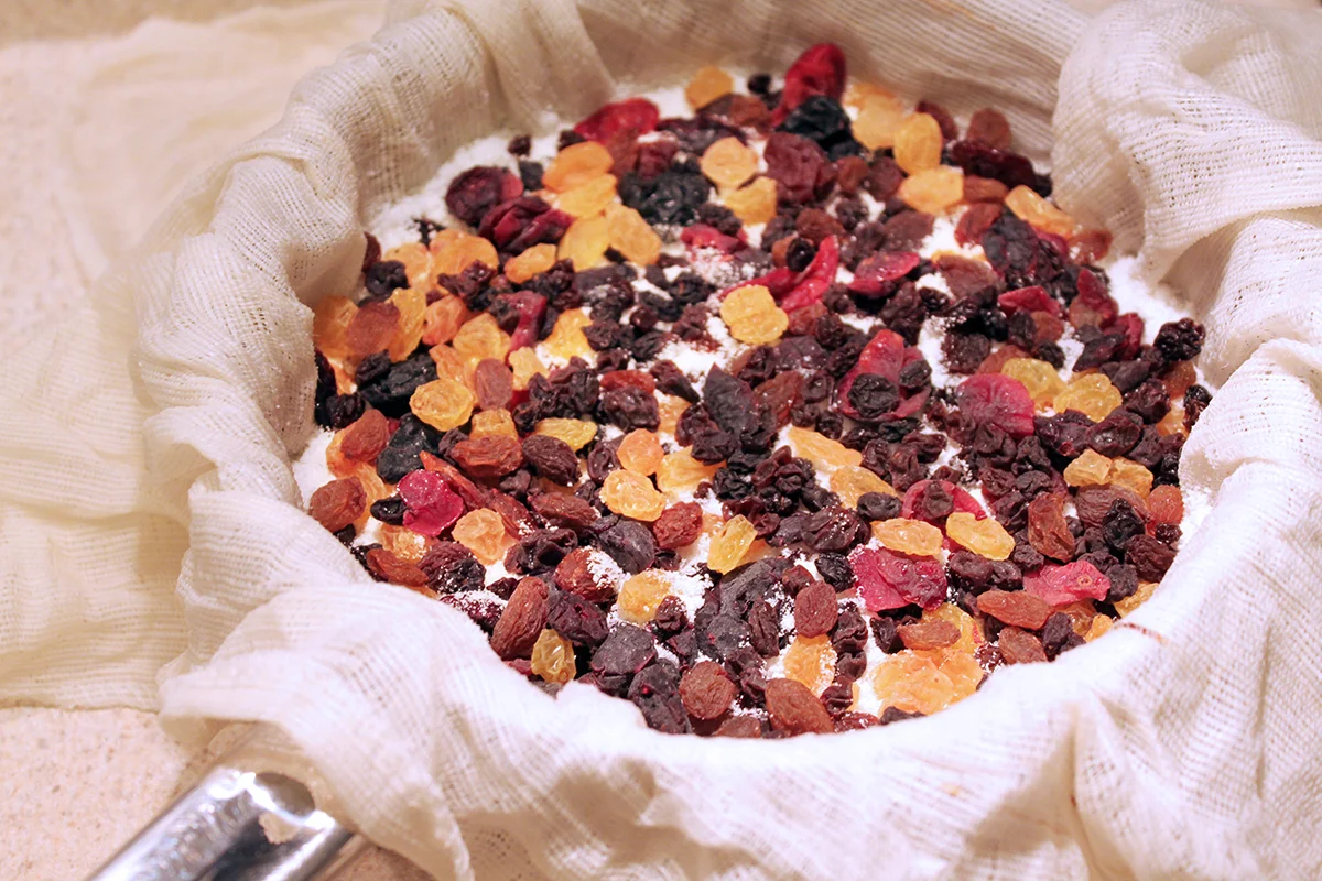 korean chestnut & fruit rice cakes t-square in the kitchen