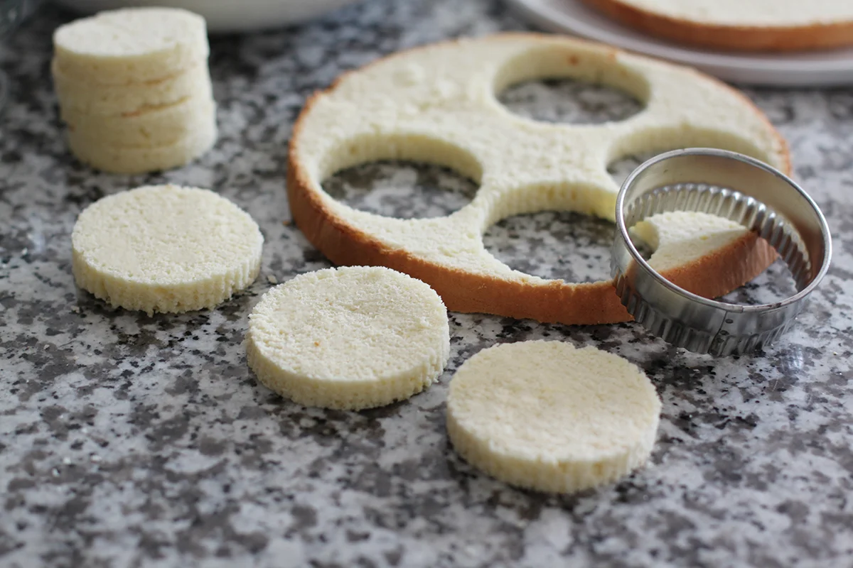  use a cookie cutter to cut into smaller circles. 