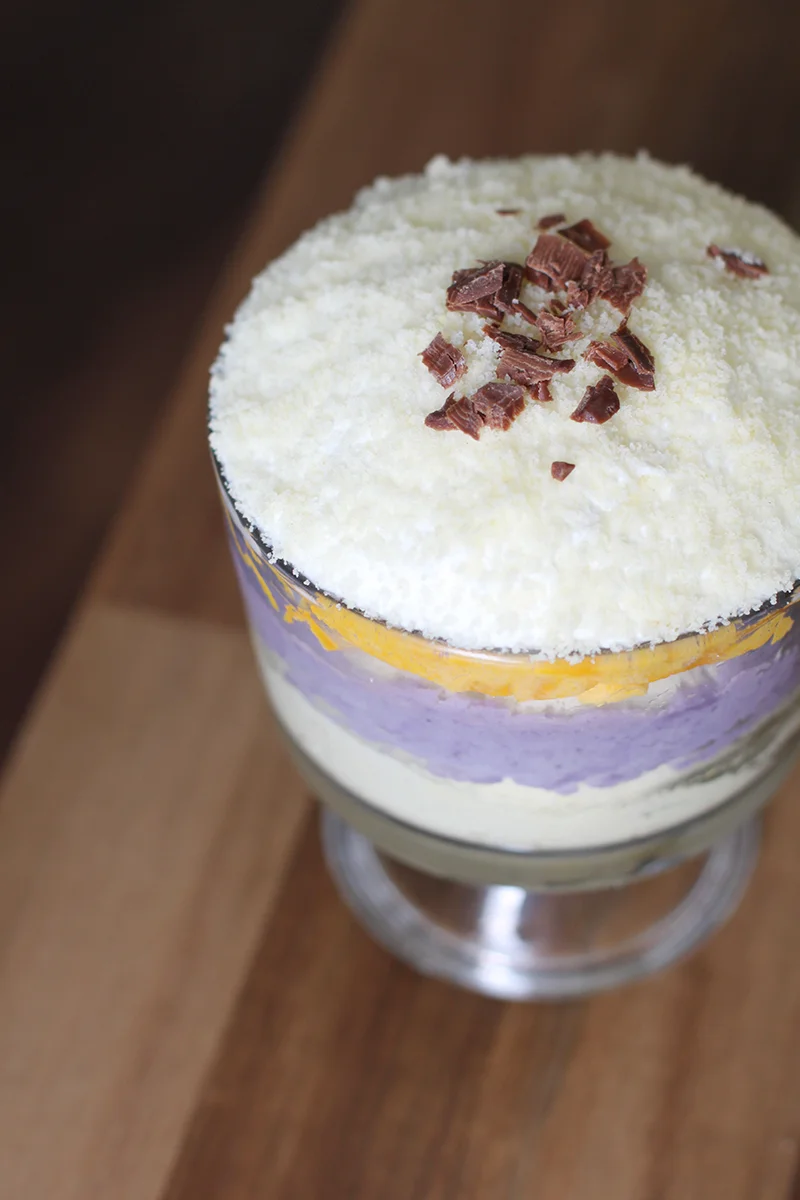  sprinkle some shaved chocolate. 