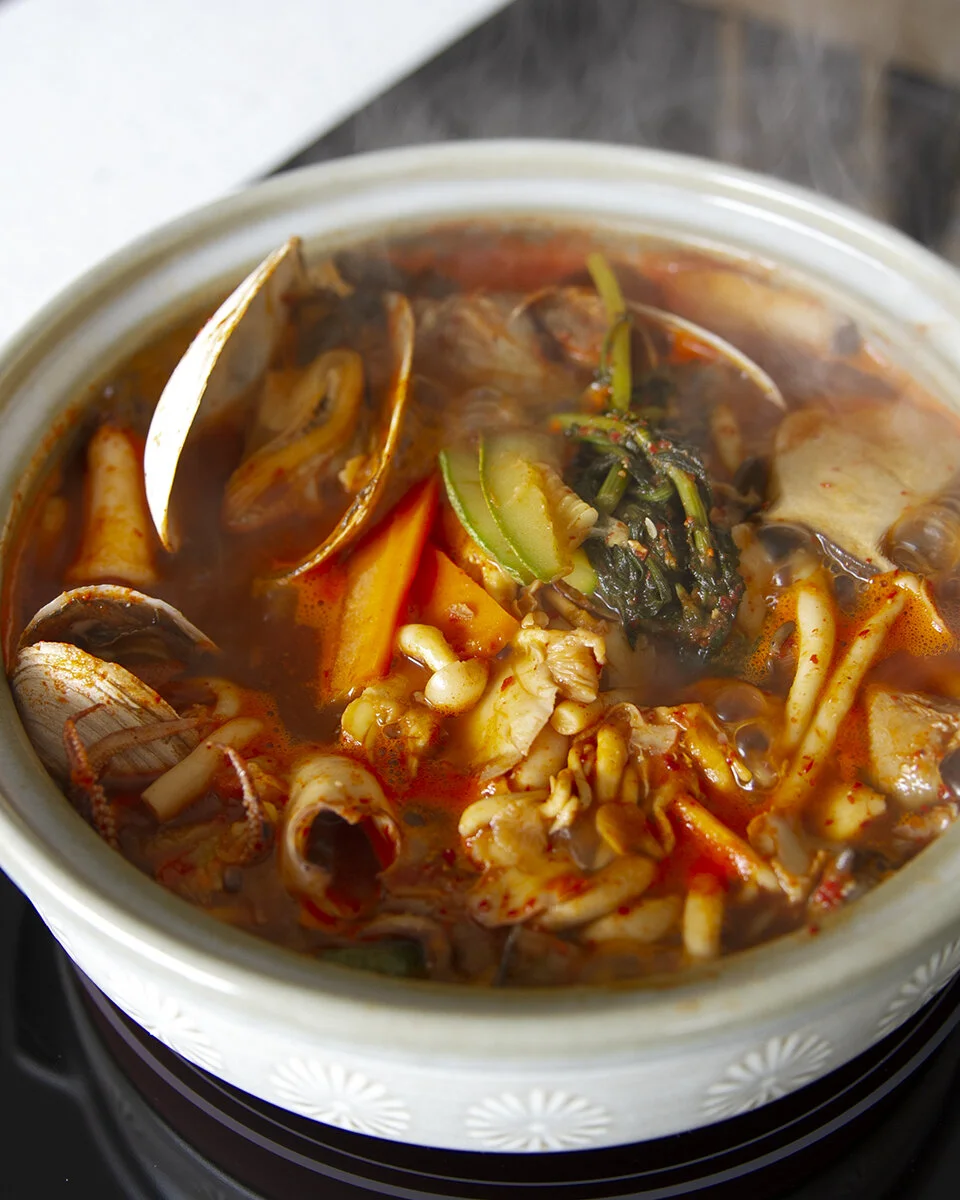 korean spicy seafood mushroom souptsquare in the kitchen