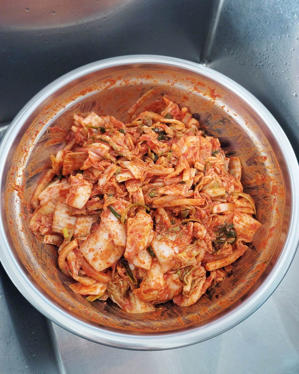 2022 october kimchi therapyt-square in the kitchen