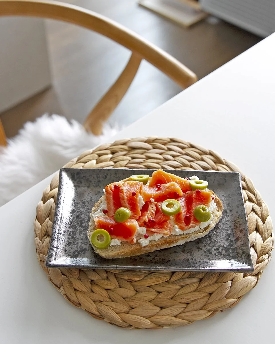 2025-07 salmon tataki open sandwich (5).jpg