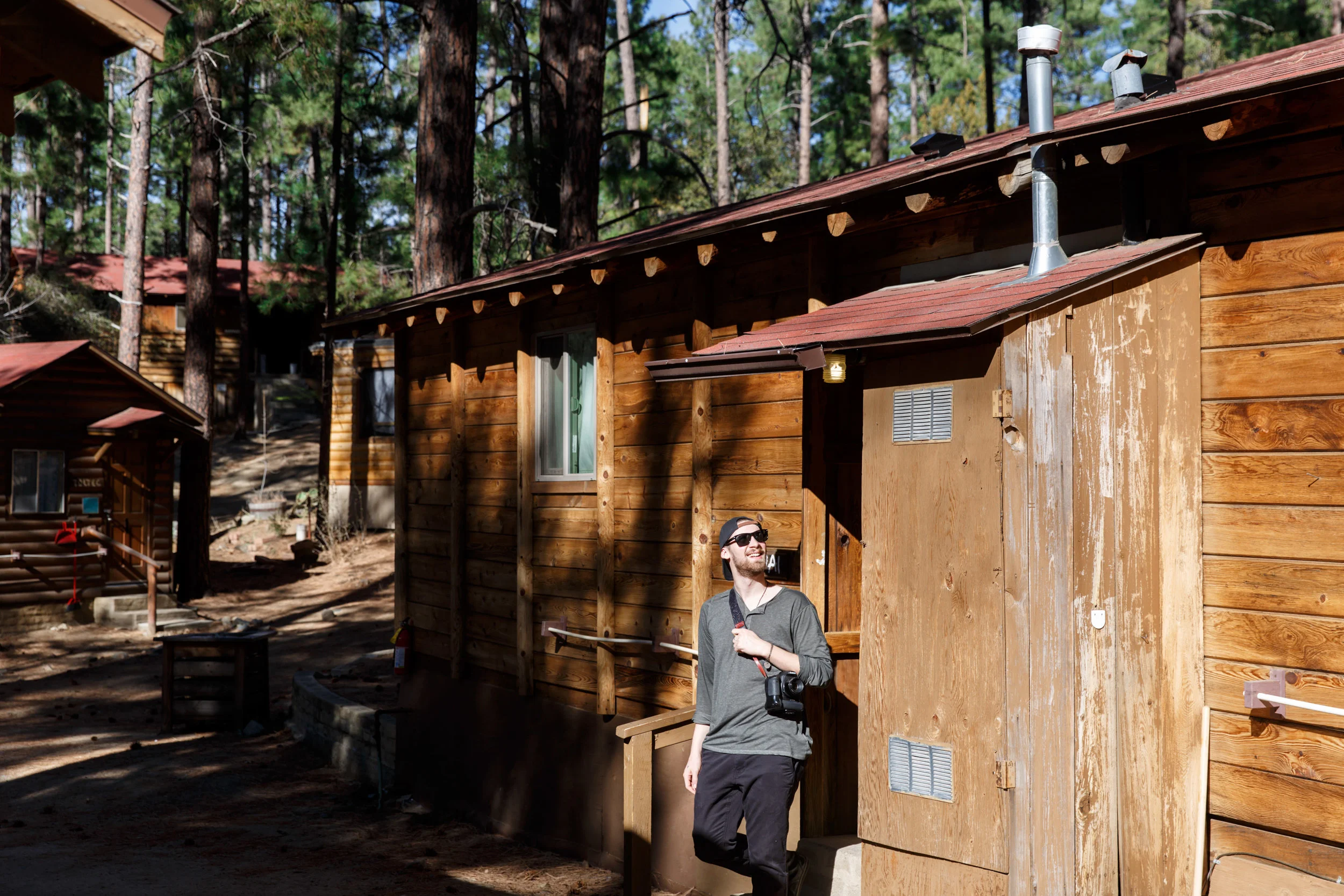 christie-lynn-caputo-friendly-pines-hipcamp-2018-004.jpg
