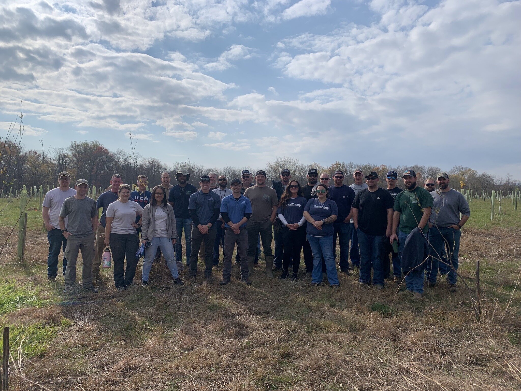 @firstenergyhome brought out a stellar crew to help us do some replanting work yesterday! 🌳💪