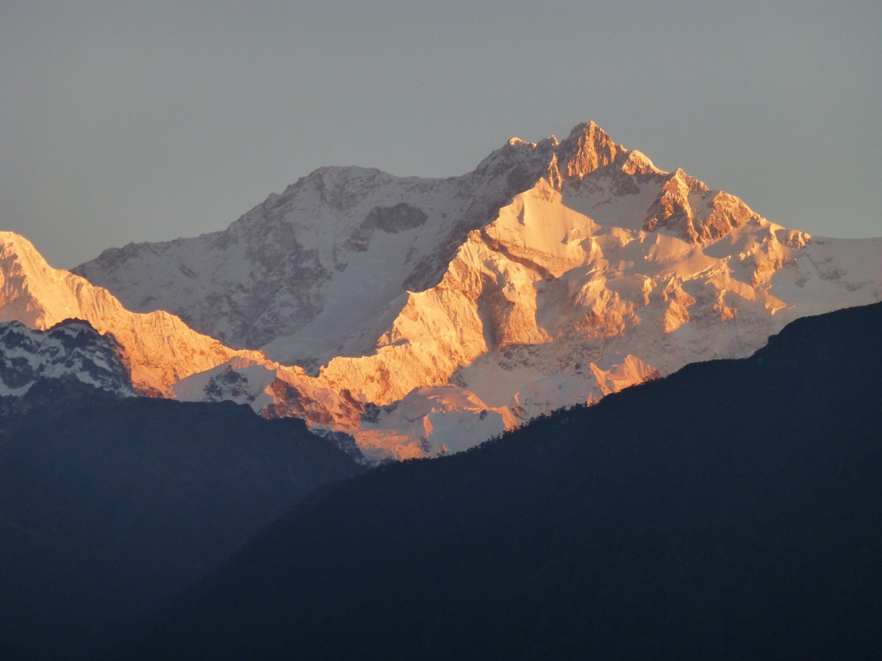 Mt Kanchenjunga at dawn