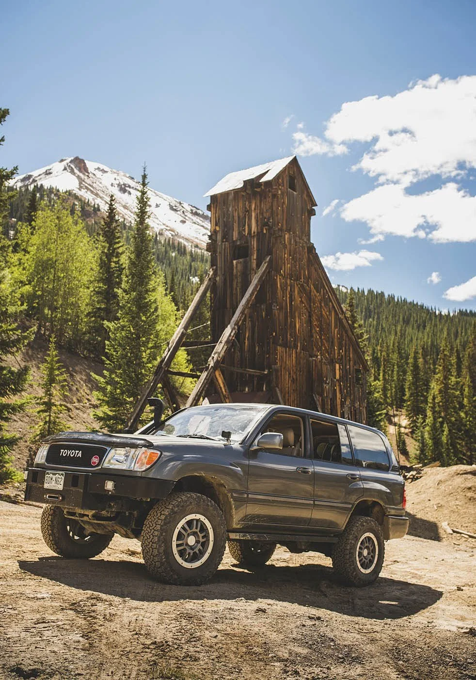landcruiser-3.jpg (Copy)