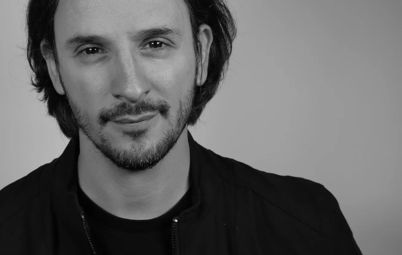 Mi pequeño homenaje a Luis Miguel Messianu