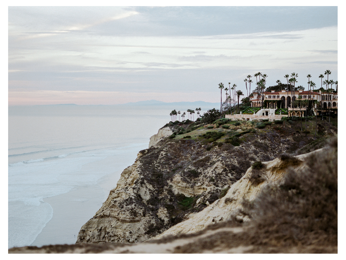 landscape house by cliffs view