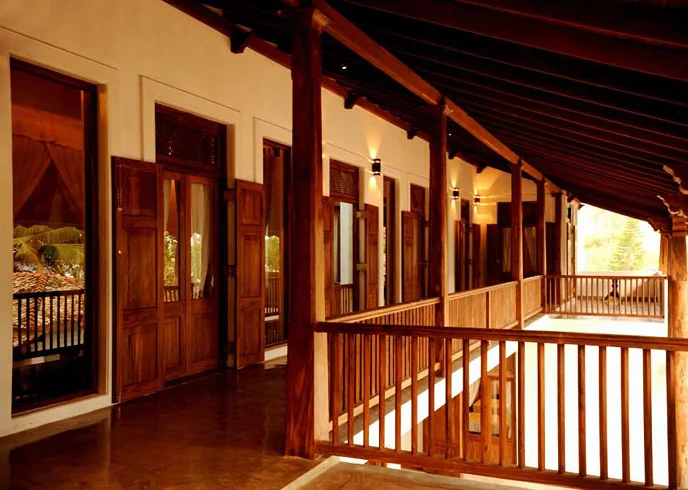 The Era Beach - Check out the Woodwork!