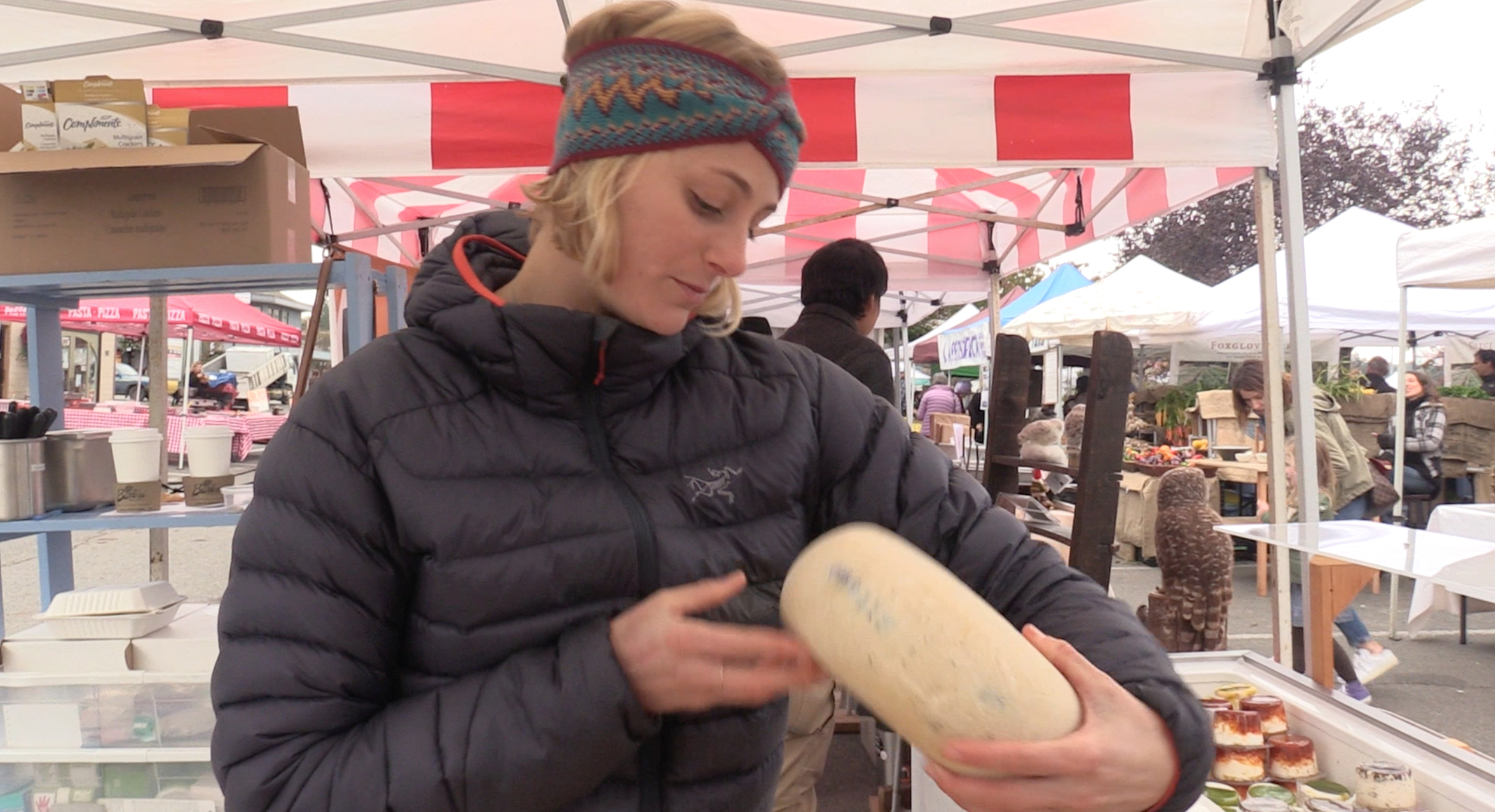 Thea at the market