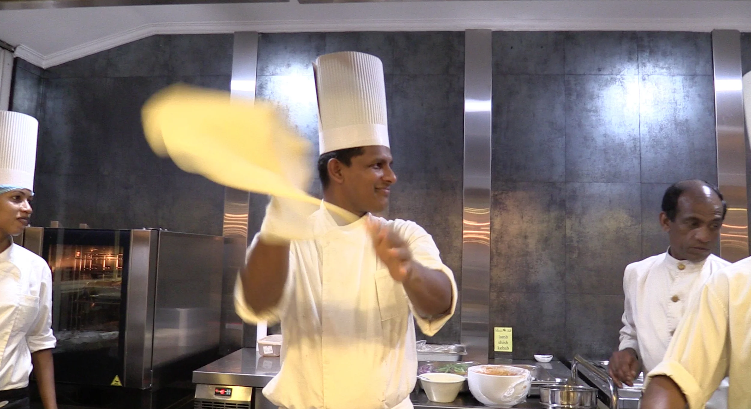 Food and entertainment at the same time