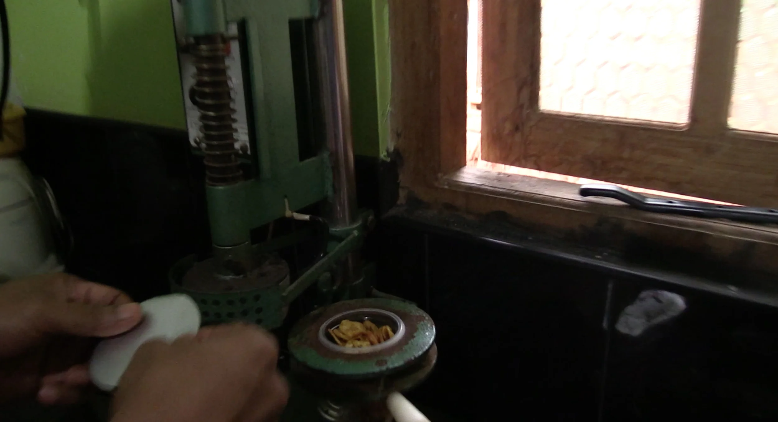 Sealing the product