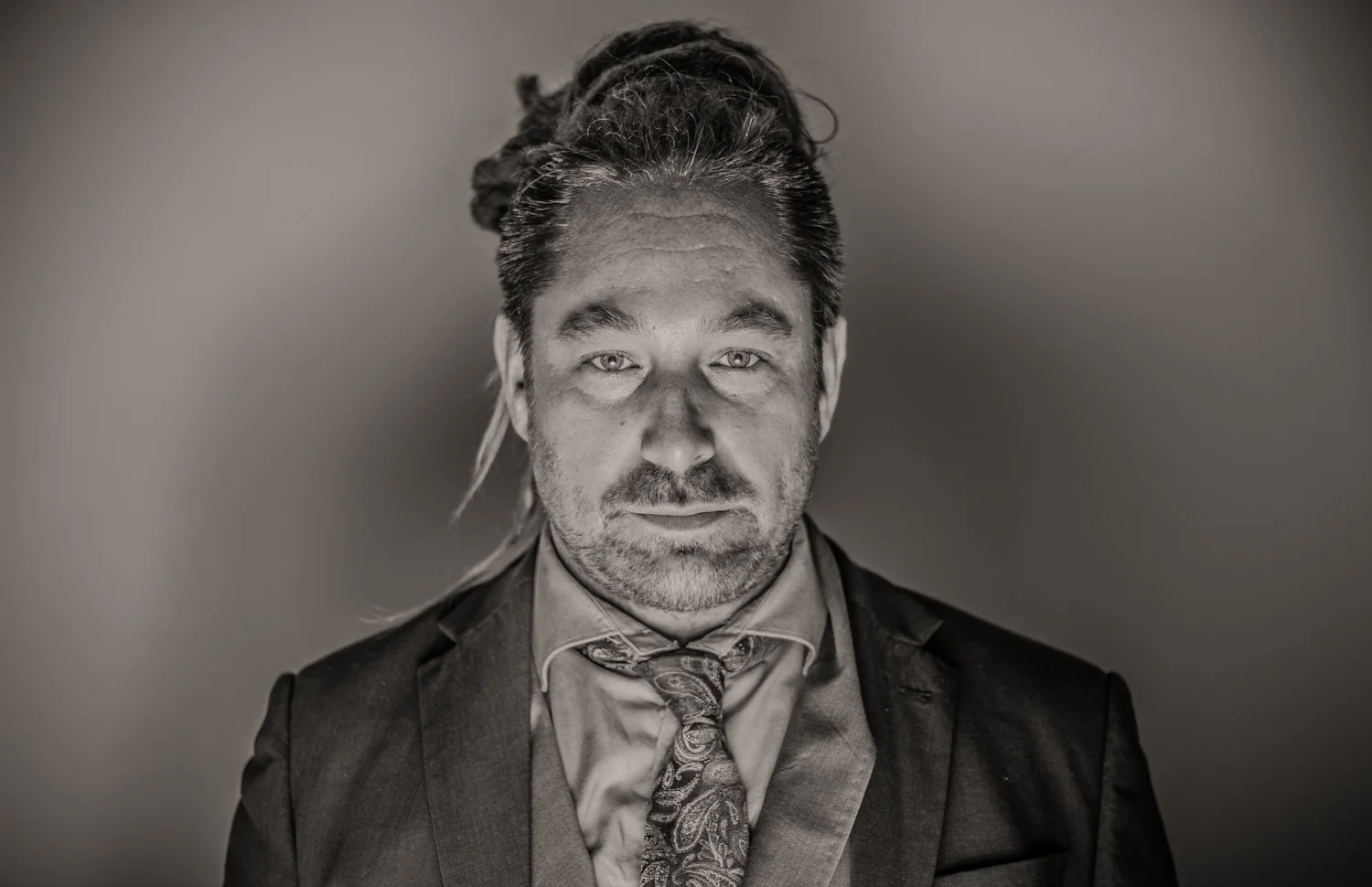 You can always team up with your mates and work on projects with them too - thisis my best mate Will James who is a magician/mentalist/mind reader - he was looking for some promo images and i was looking for willing victims to practice my photo-ing skills on! Win Win! we made some cool images that we can both use to help our businesses :)