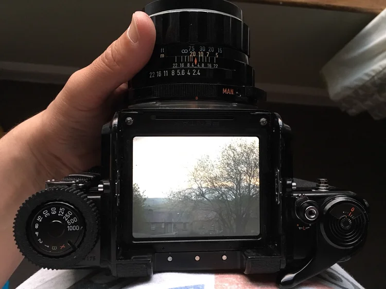 アサヒペンタックス6x7 TTL ペンタックス200mm f4レンズ