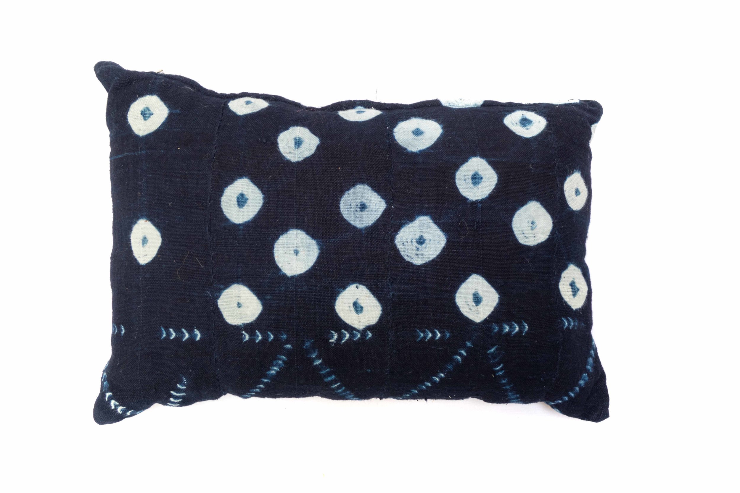 cushion 6196.jpg
