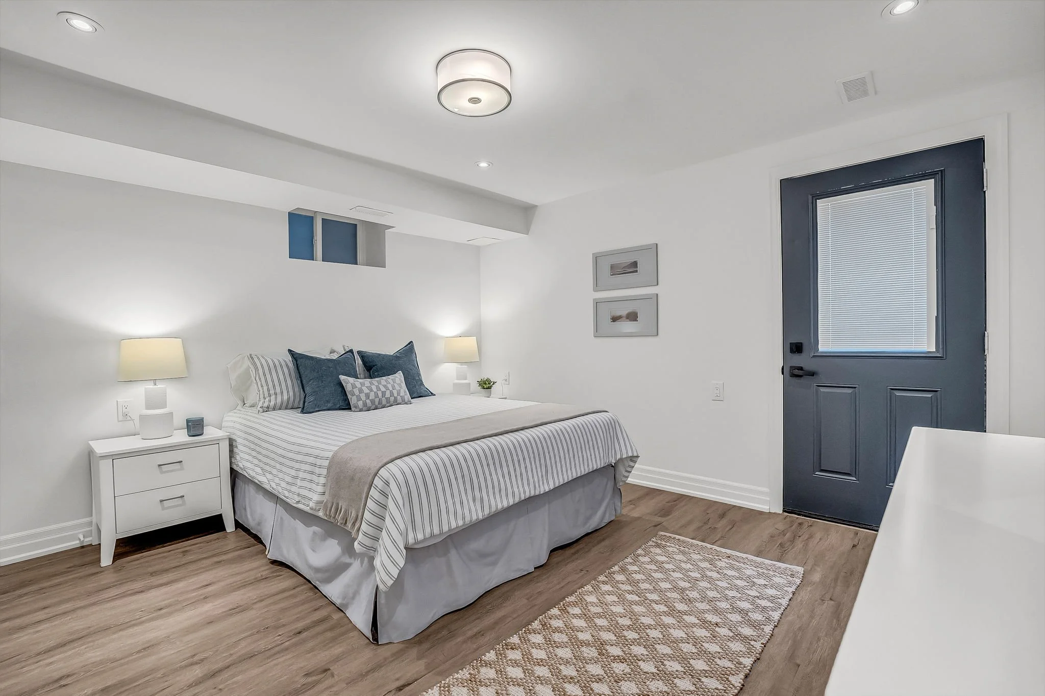24-web-or-mls-23_main unit-18.jpg