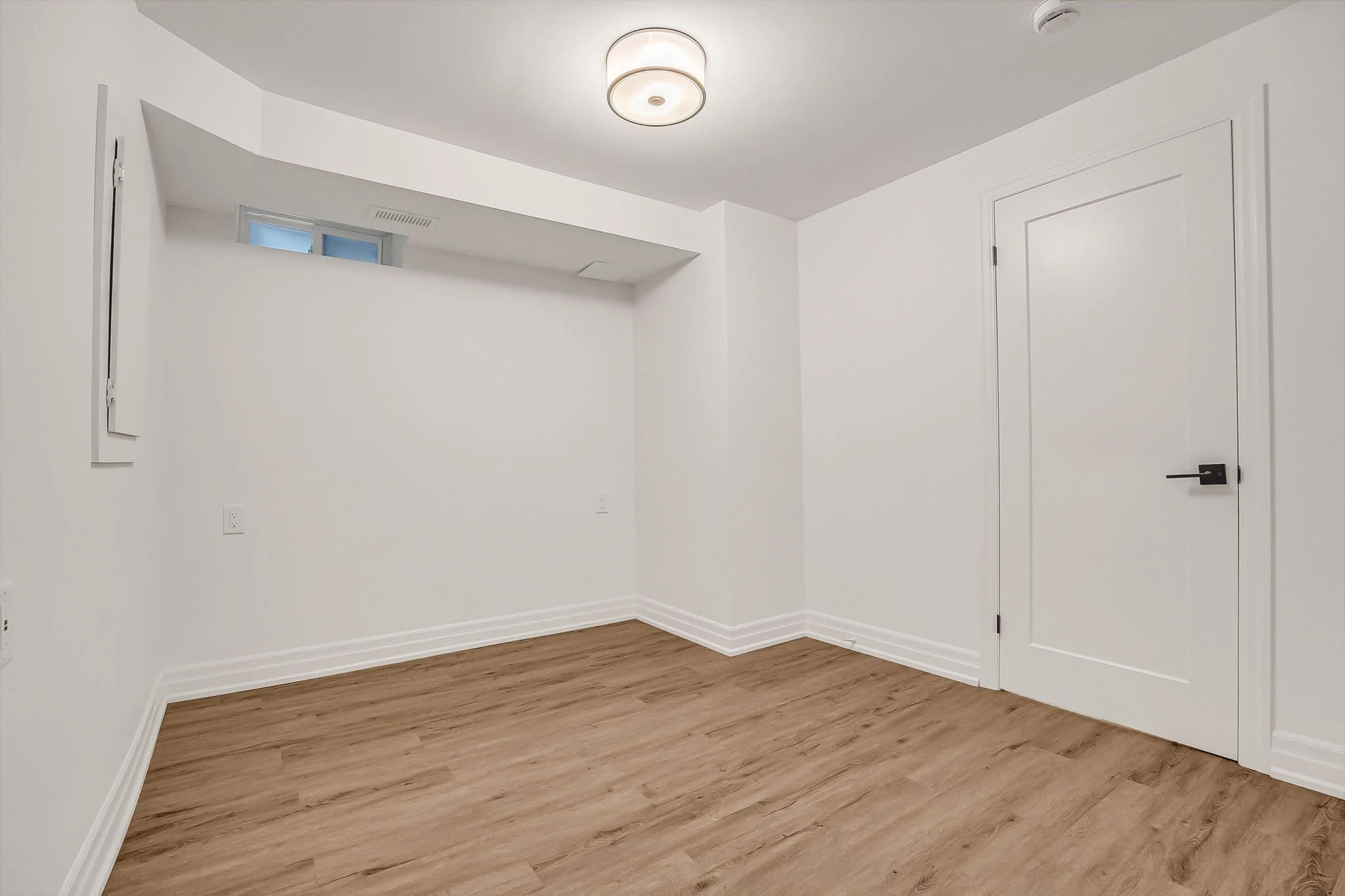 30-web-or-mls-29_main unit-24.jpg