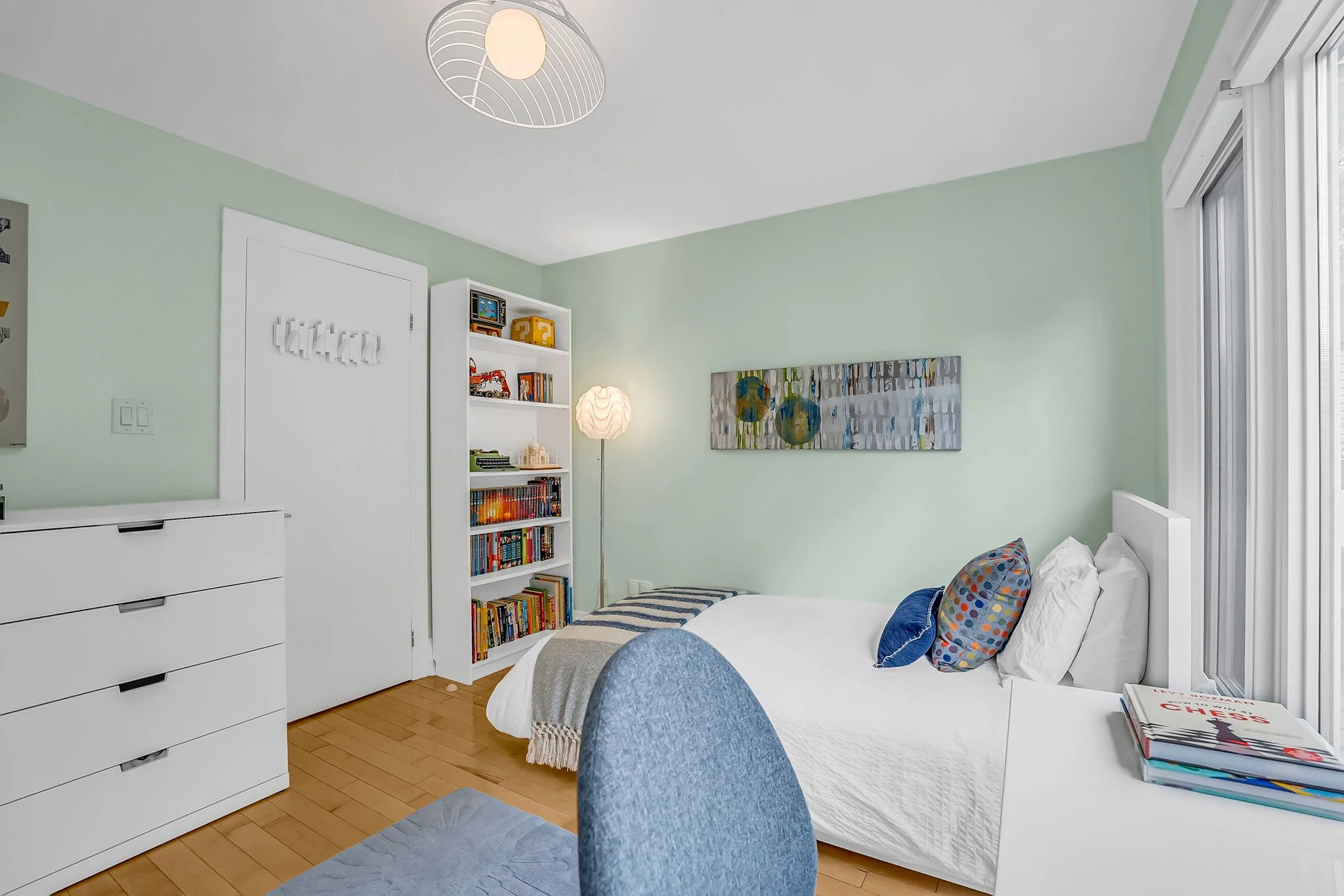 26-web-or-mls-26_second bedroom-3.jpg
