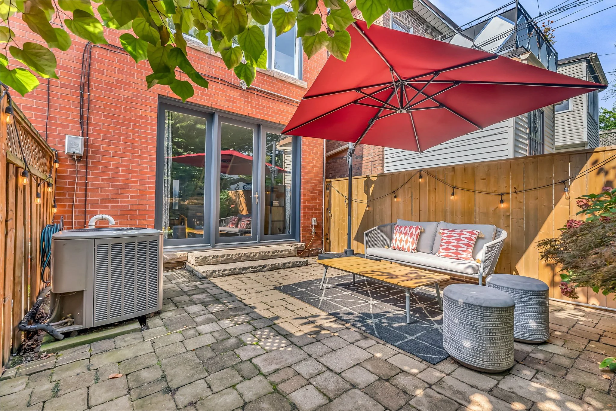 52-web-or-mls-52_backyard-1.jpg