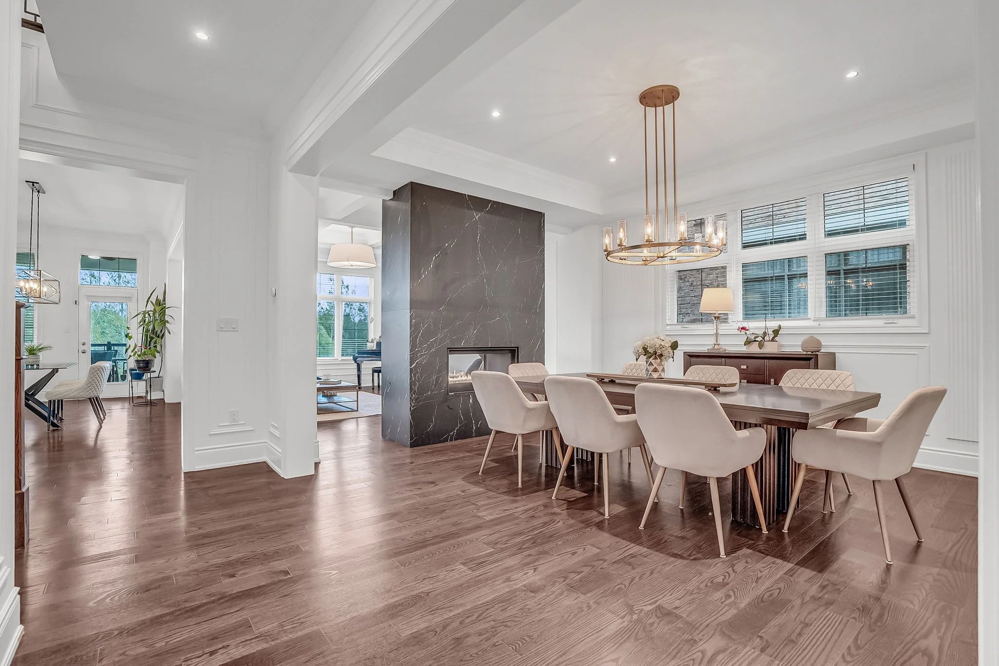 13-web-or-mls-12_dining room-1.jpg