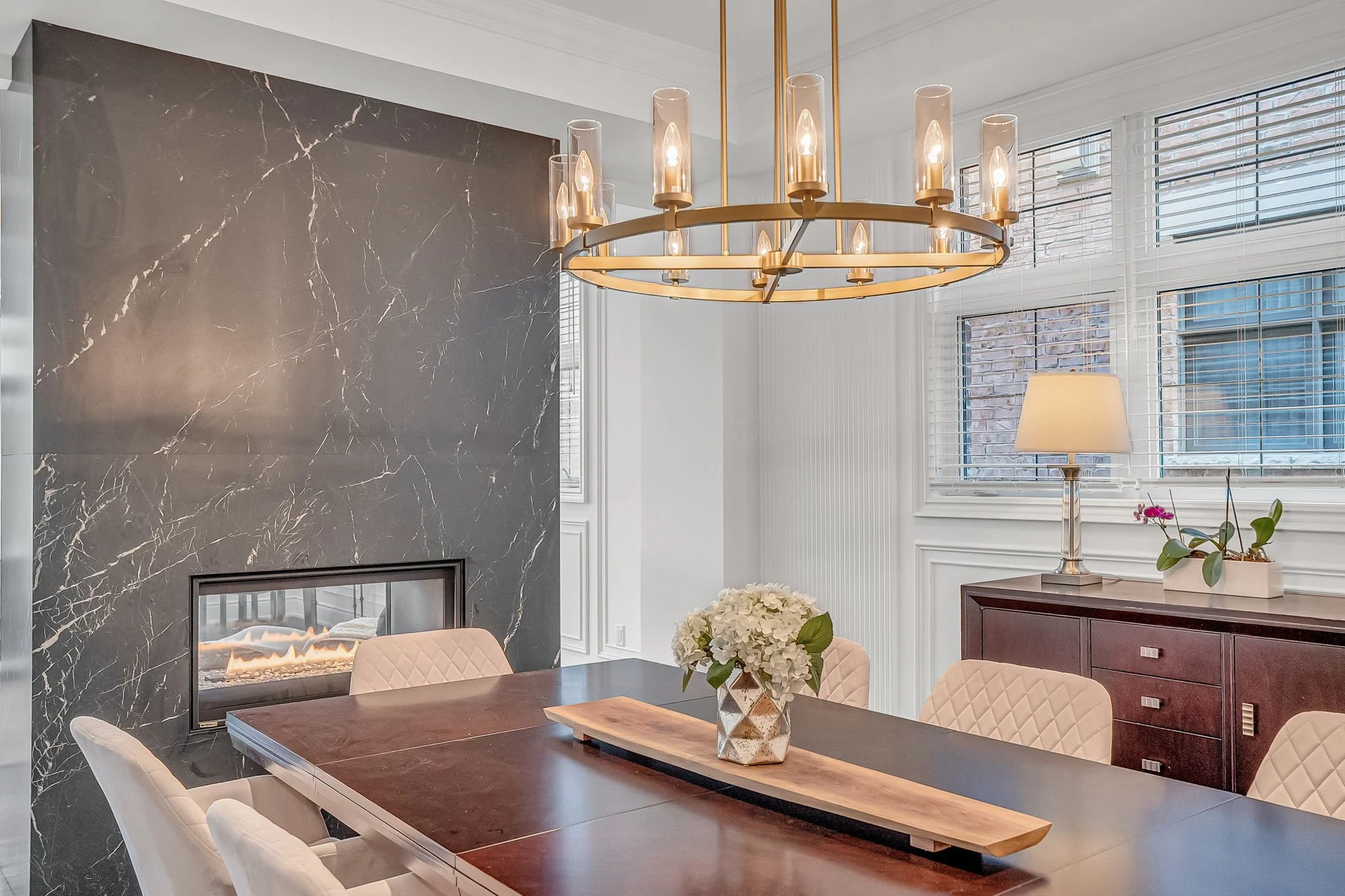 16-web-or-mls-15_dining room-4.jpg
