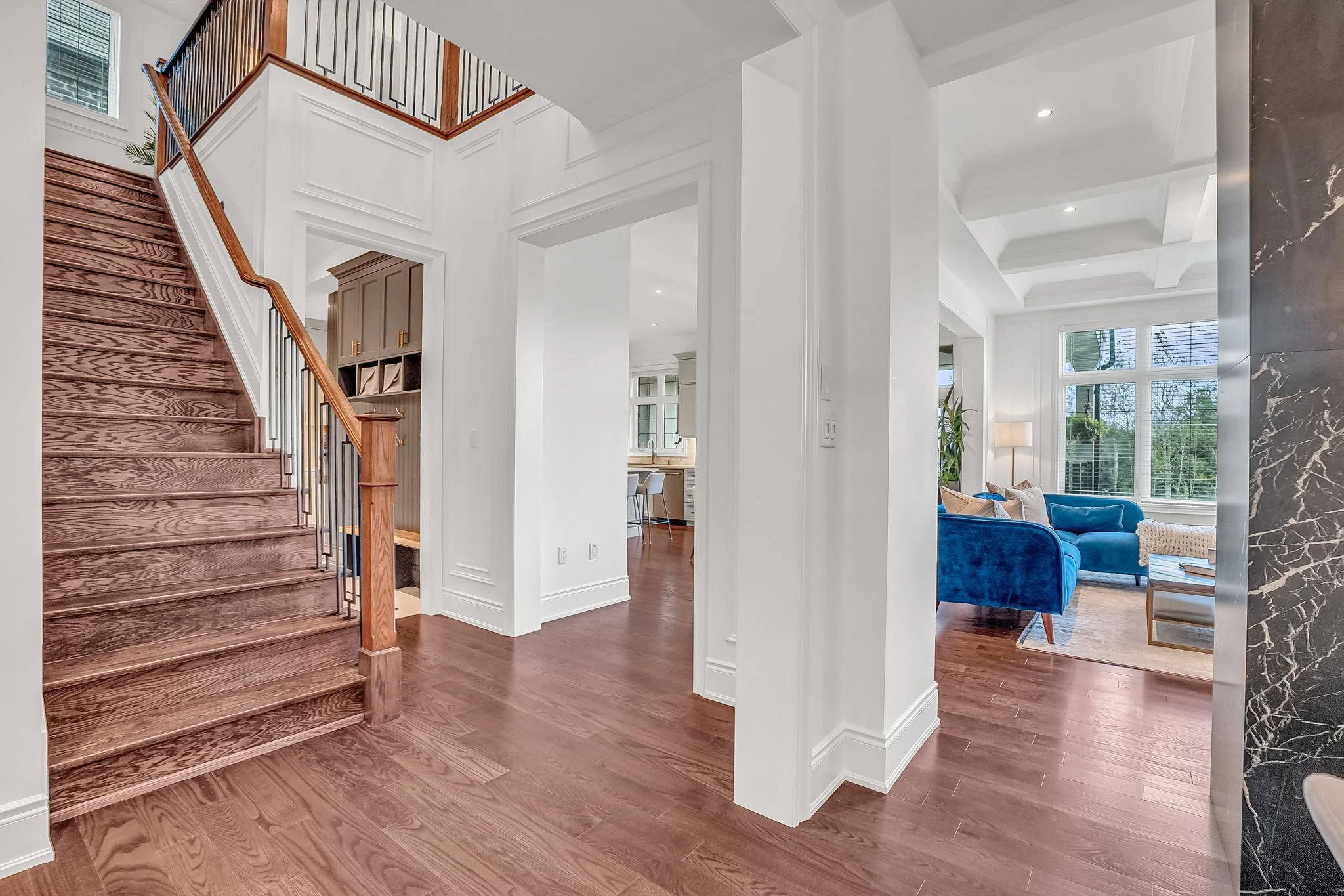 39-web-or-mls-38_staircase-1.jpg
