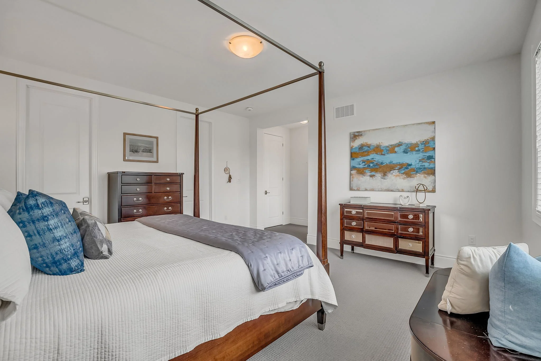 45-web-or-mls-44_primary bedroom-4.jpg