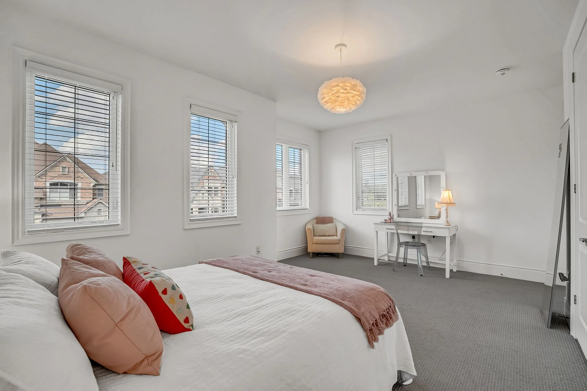 55-web-or-mls-54_third bedroom-3.jpg