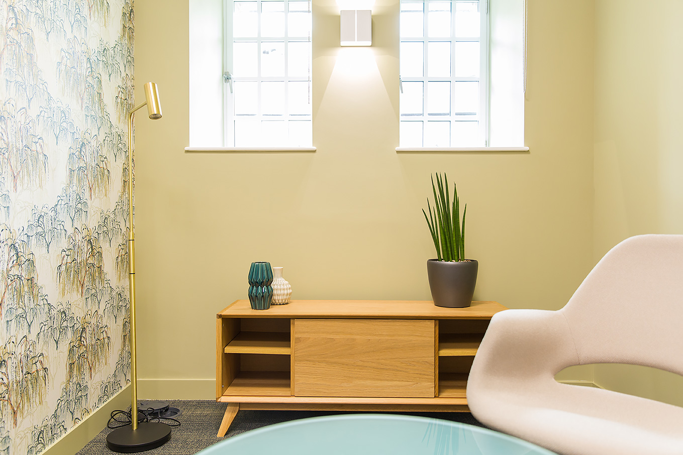 8-Planting-and-accessories-underline-a-homely-feel-to-the-rooms.jpg