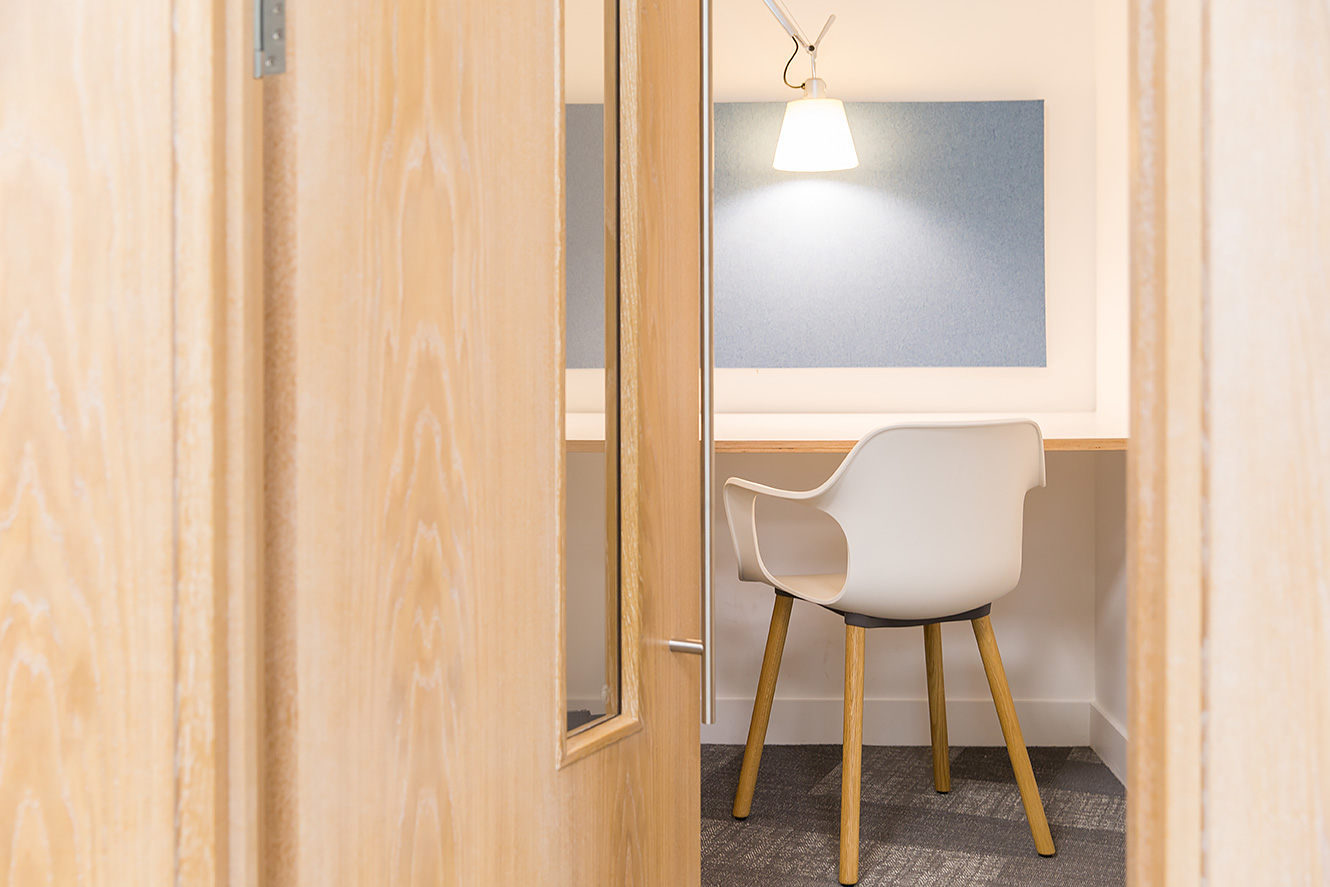 10-The-booths-feature-HAL-chairs-by-the-Bourellec-Brothers-and-scribed-in-white-benches-with-a-birch-ply-edge.jpg
