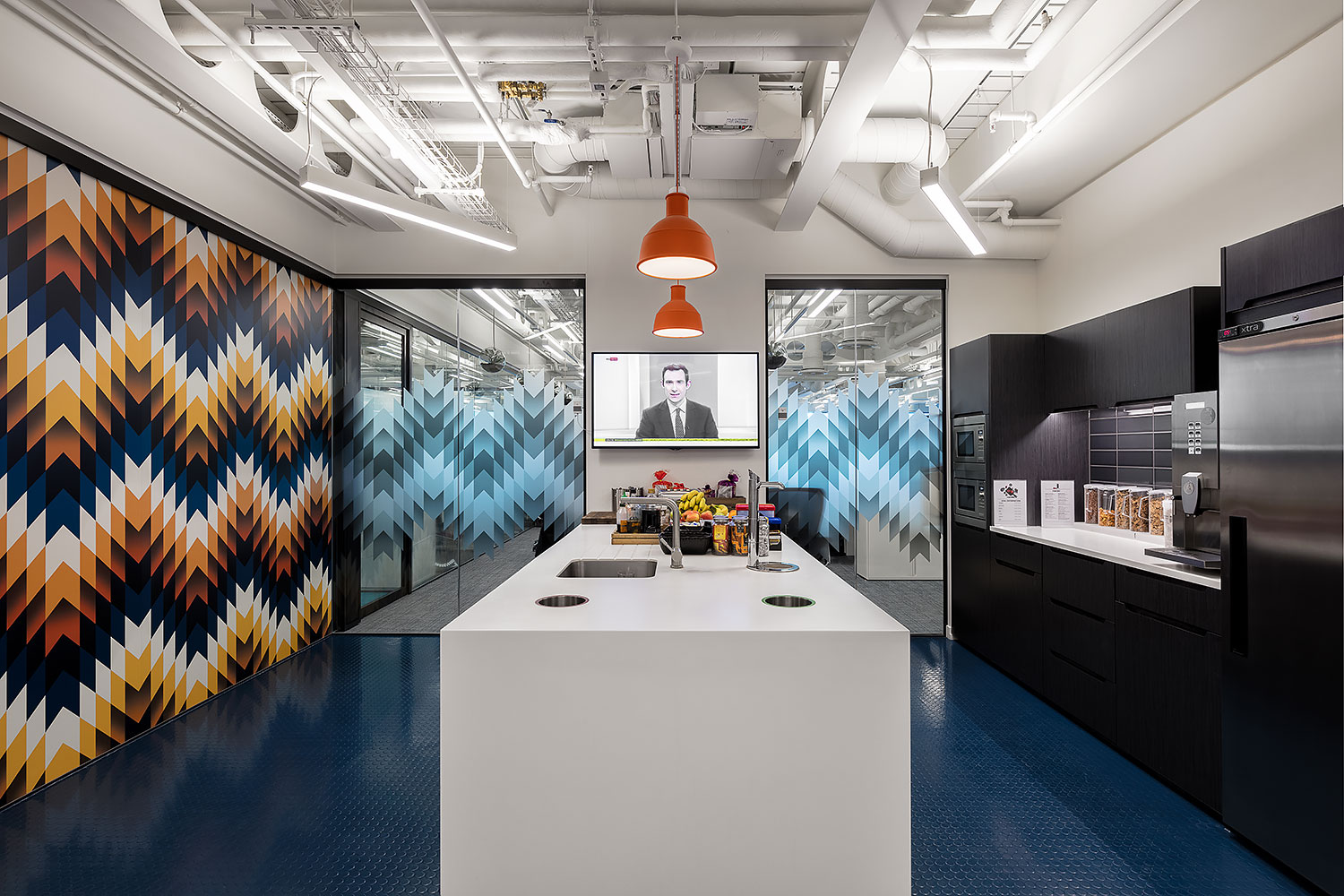 ‘ align really hit the mark, creating inspiring workspaces containing light touches of design that are both aesthetic and functional. We judge our spaces by how they make people feel, think and act. The feedback from the business has been exceptional and we believe the change to how people feel about the work environment is clear. With align we have created spaces for people to focus and the increased use of the collaboration zones has driven greater interaction across business groups.’ (Client Head of Infrastructure Technology and Business Services – EMEA)