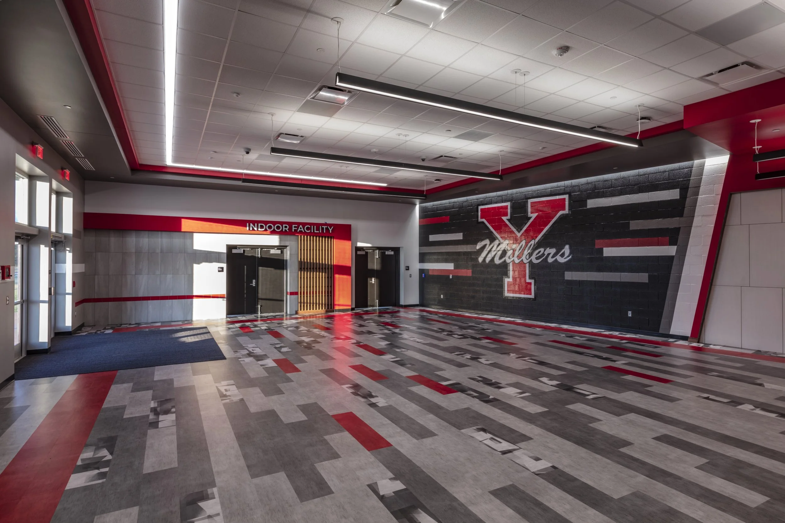 YHS Indoor Practice 71326 011 copy.JPG