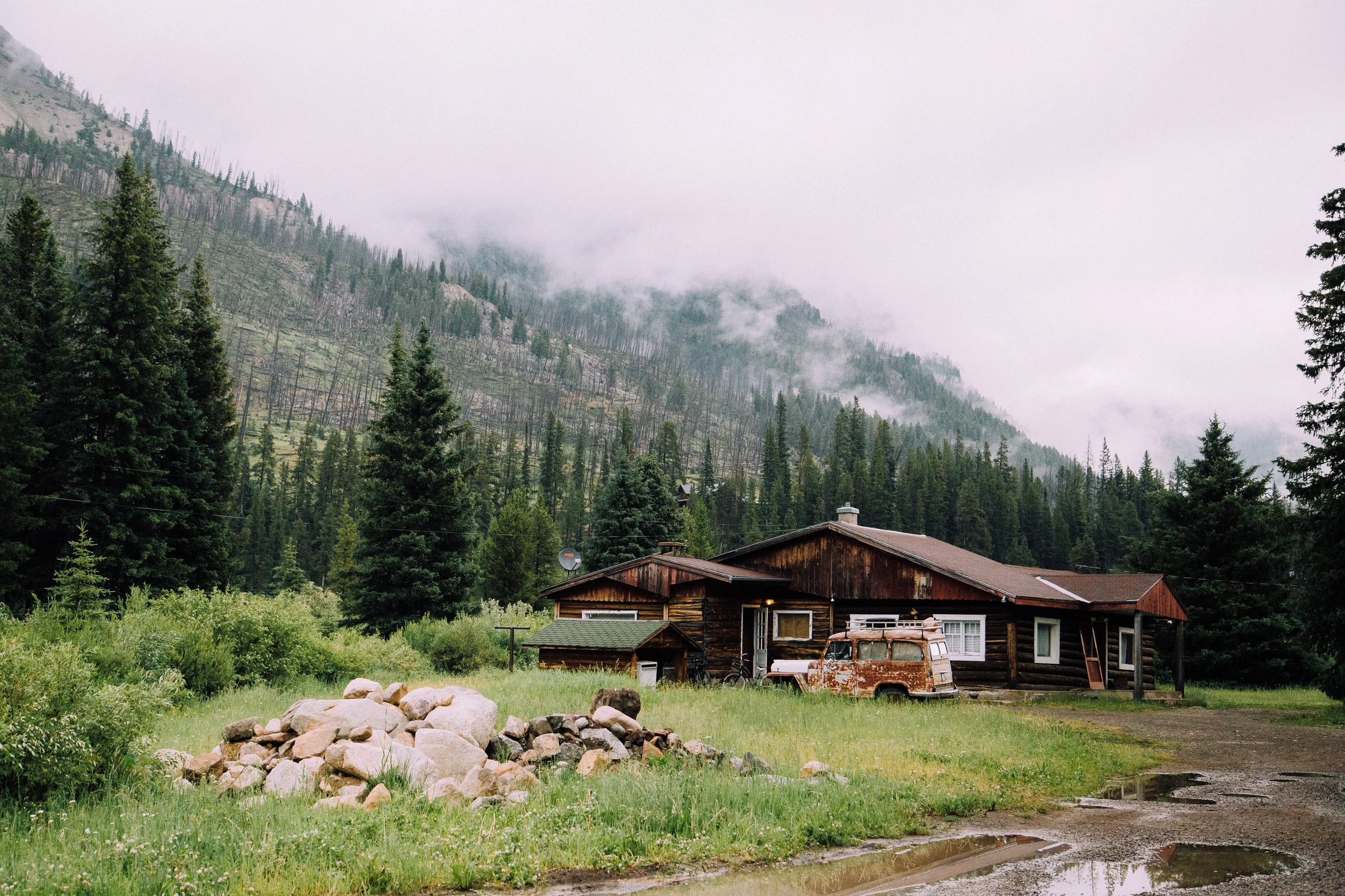 Road Trip to Alaska | Yellowstone National Park | Alaska Wedding, Lifestyle, and Portrait Photographer
