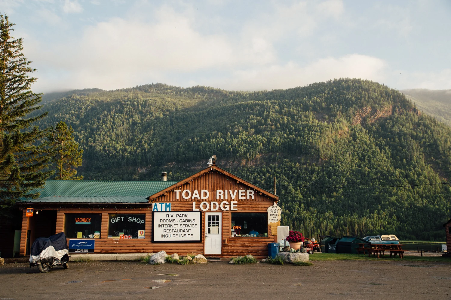 Road Trip to Alaska | British Columbia, Canada | Alaska Wedding, Lifestyle, and Portrait Photographer
