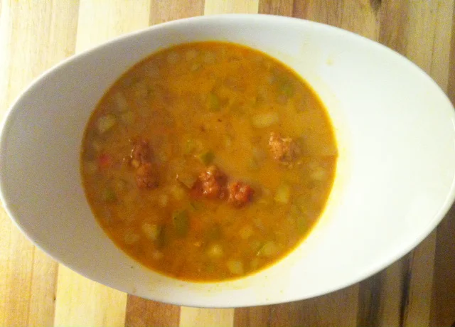 Chicken Pakora Meatballs in Mulligatawny Soup