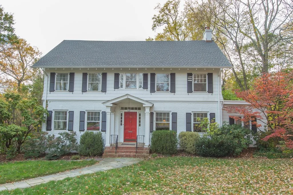 This is basically a dream version of what I'm looking for. The price tag says it's not happening though. Photo credit: Zillow