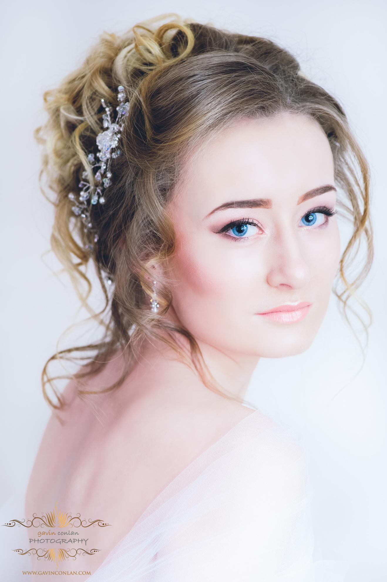 creative-bridal-hair-make-up-jewellery-photo-shoot-gavinconlanphotography-13