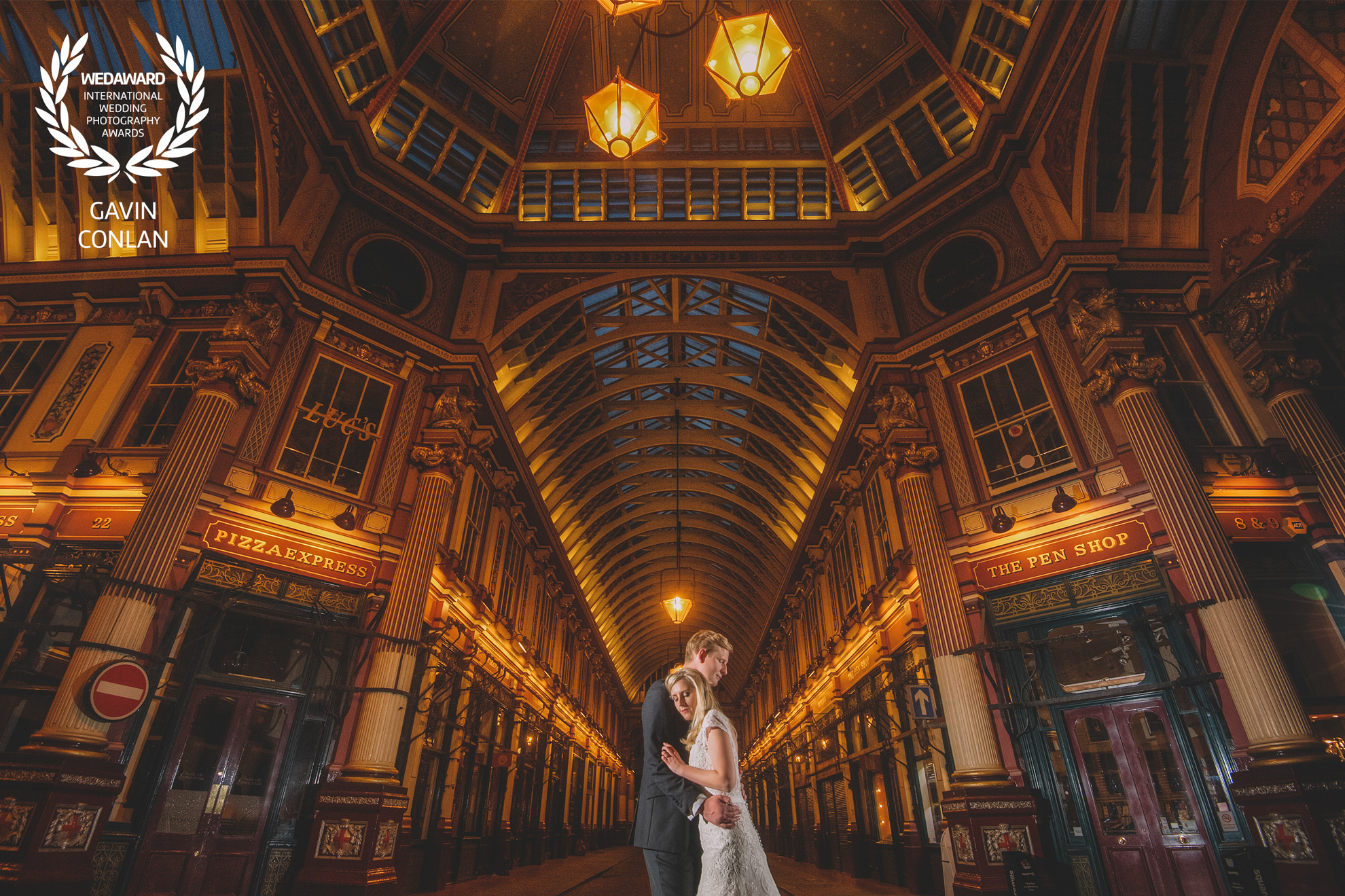 wedding-portrait-leadenhall-market-devonshire-terrace-london-gavin-conlan-photography-wedaward