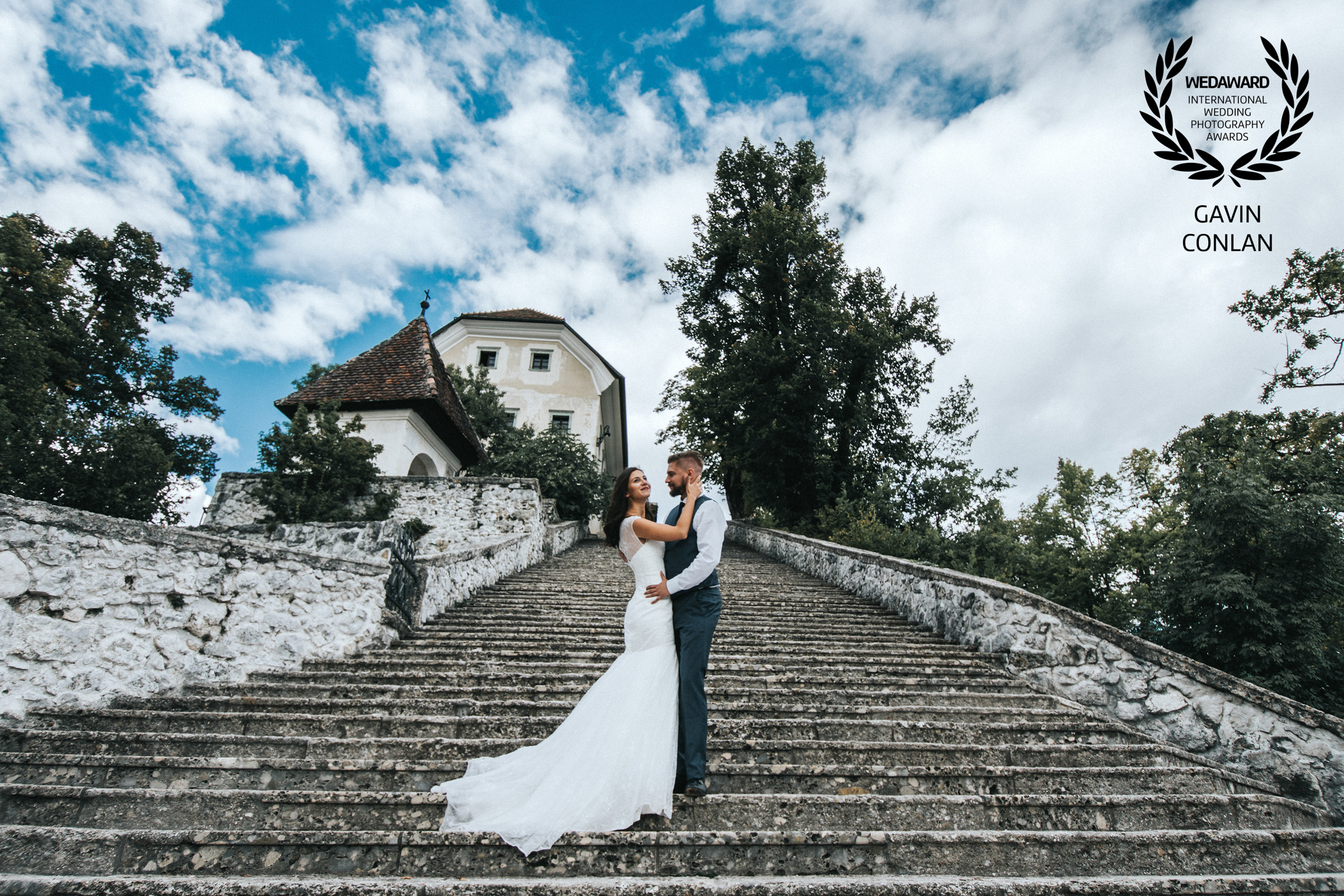 destination-wedding-portrait-bled-island-lake-bled-gavin-conlan-photography-wedaward-02