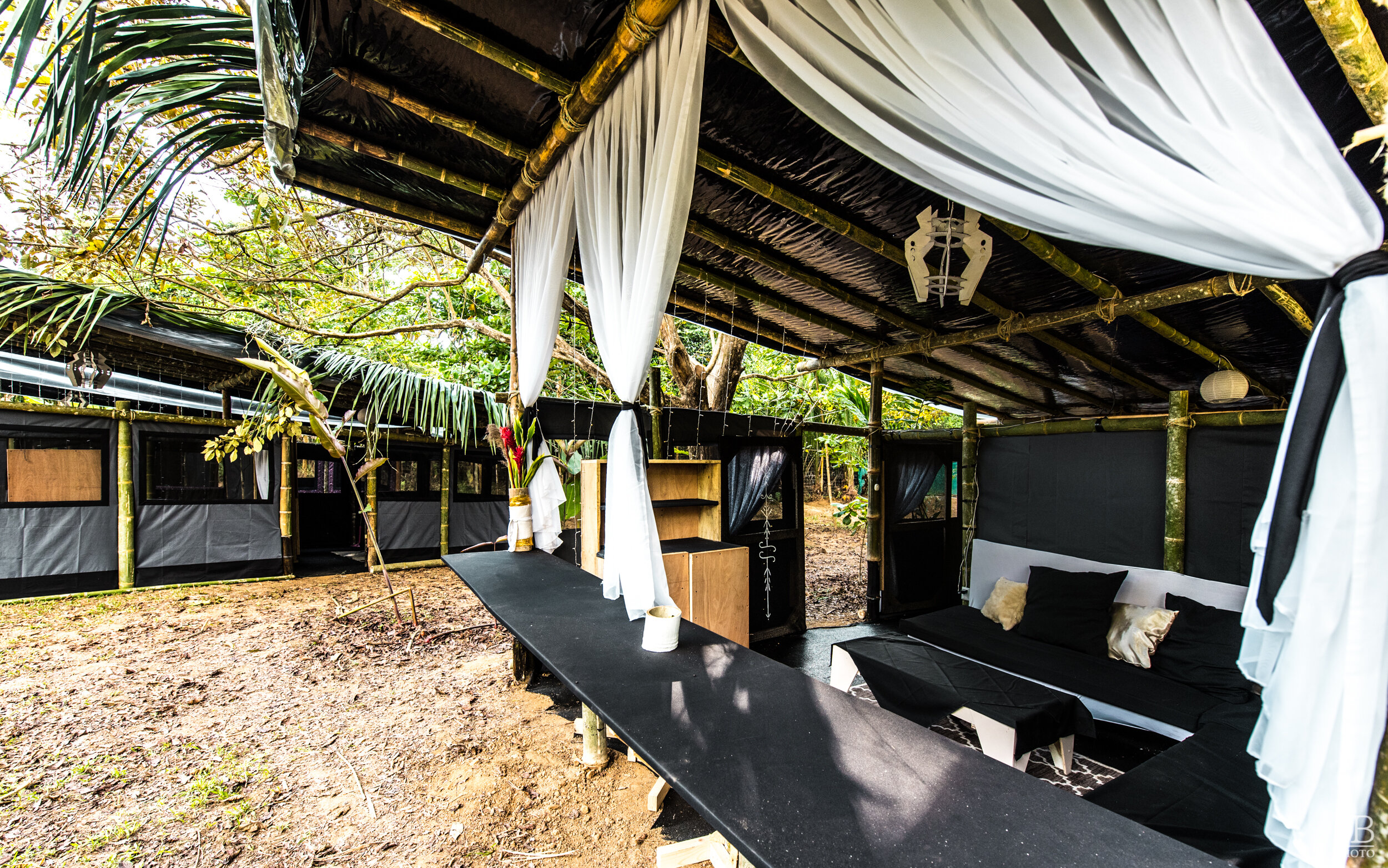 EnvisionFestival2018_JBPhoto-Cabana.jpg