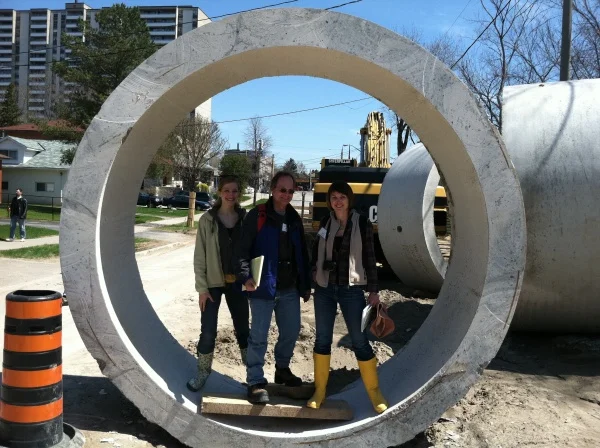 gwi-girls-in-pipe.jpg
